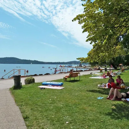 بيت للعطل Balatontourist Fuered-3 By Interhome بالاتونفوريد