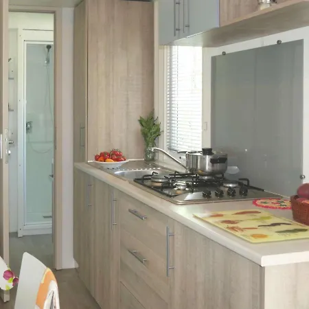 Balatontourist Fuered-3 By Interhome بيت للعطل