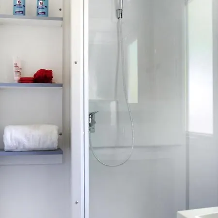 Balatontourist Fuered-3 By Interhome بيت للعطل *