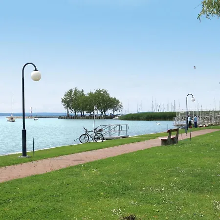 بيت للعطل Balatontourist Fuered-3 By Interhome *